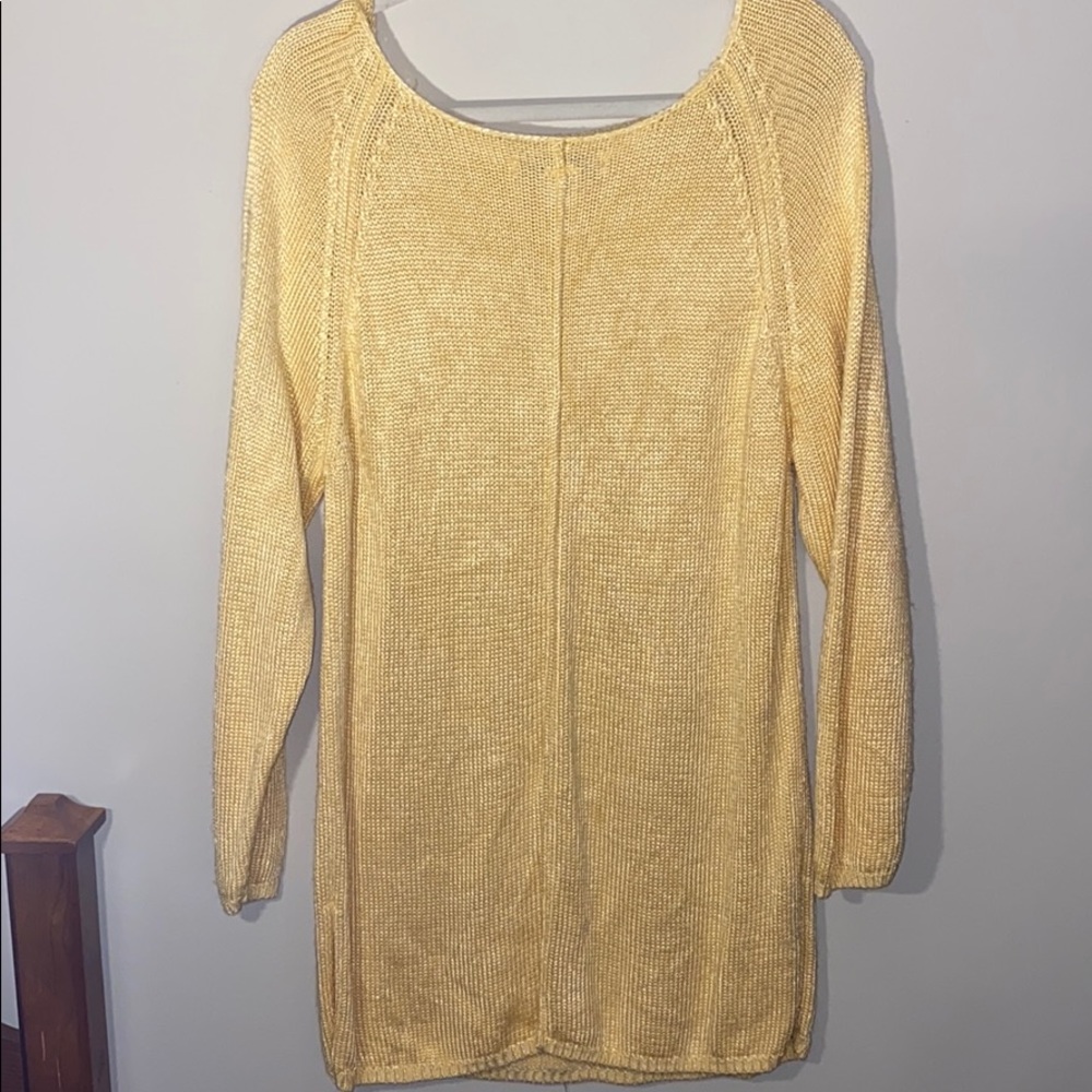 Sweater - Picture 5 of 6